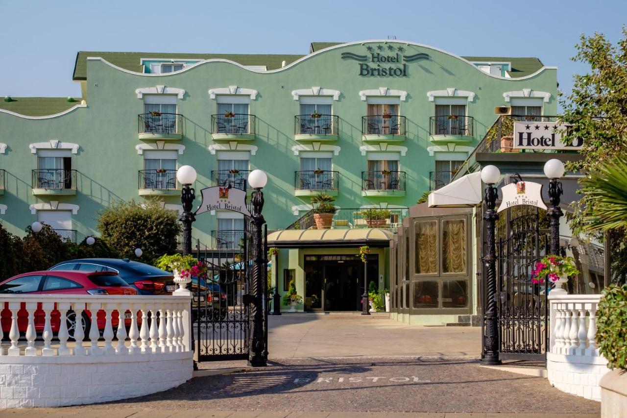 Hotel Bristol Bellaria-Igea Marina Dış mekan fotoğraf